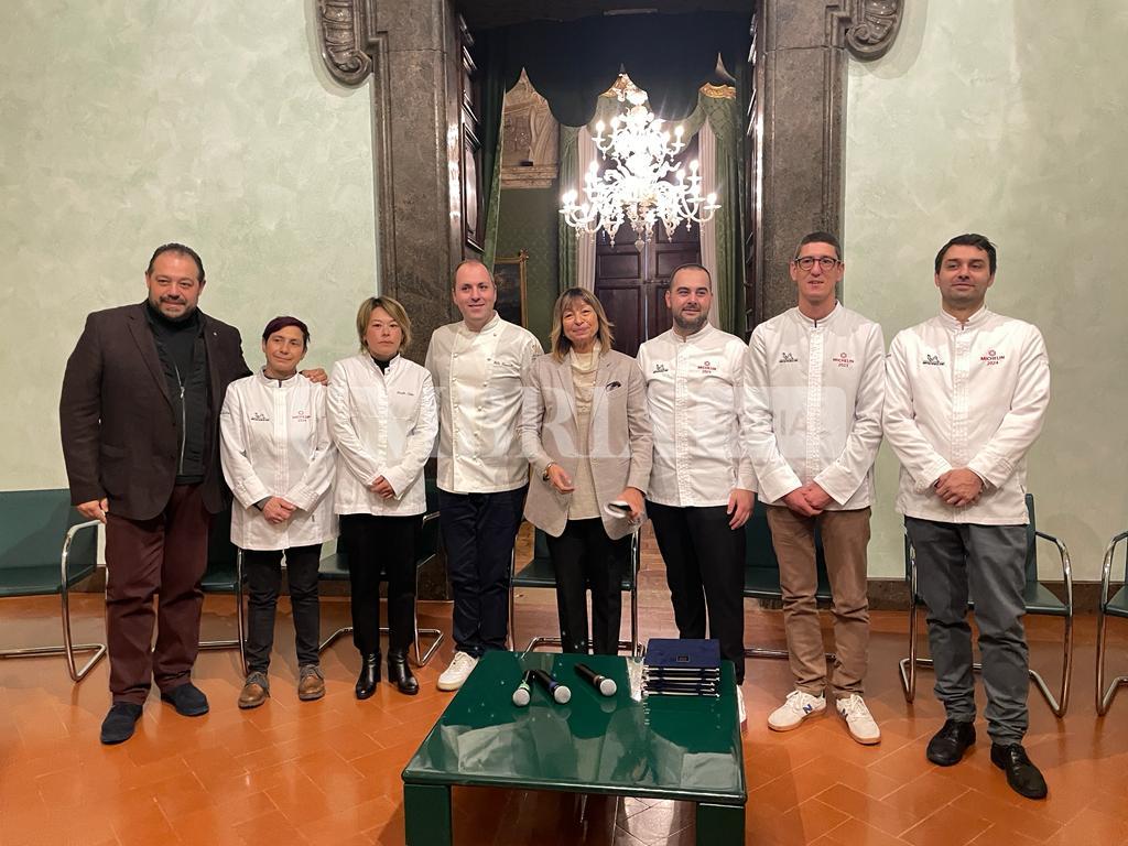 Gli chef dei ristoranti stellati umbri premiati da Donatella Tesei (foto) 16