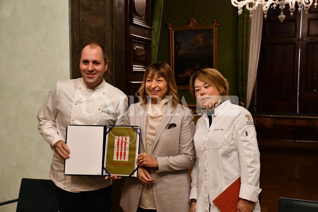 Gli chef dei ristoranti stellati umbri premiati da Donatella Tesei (foto) 14