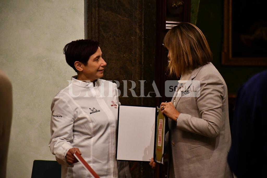 Gli chef dei ristoranti stellati umbri premiati da Donatella Tesei (foto) 6