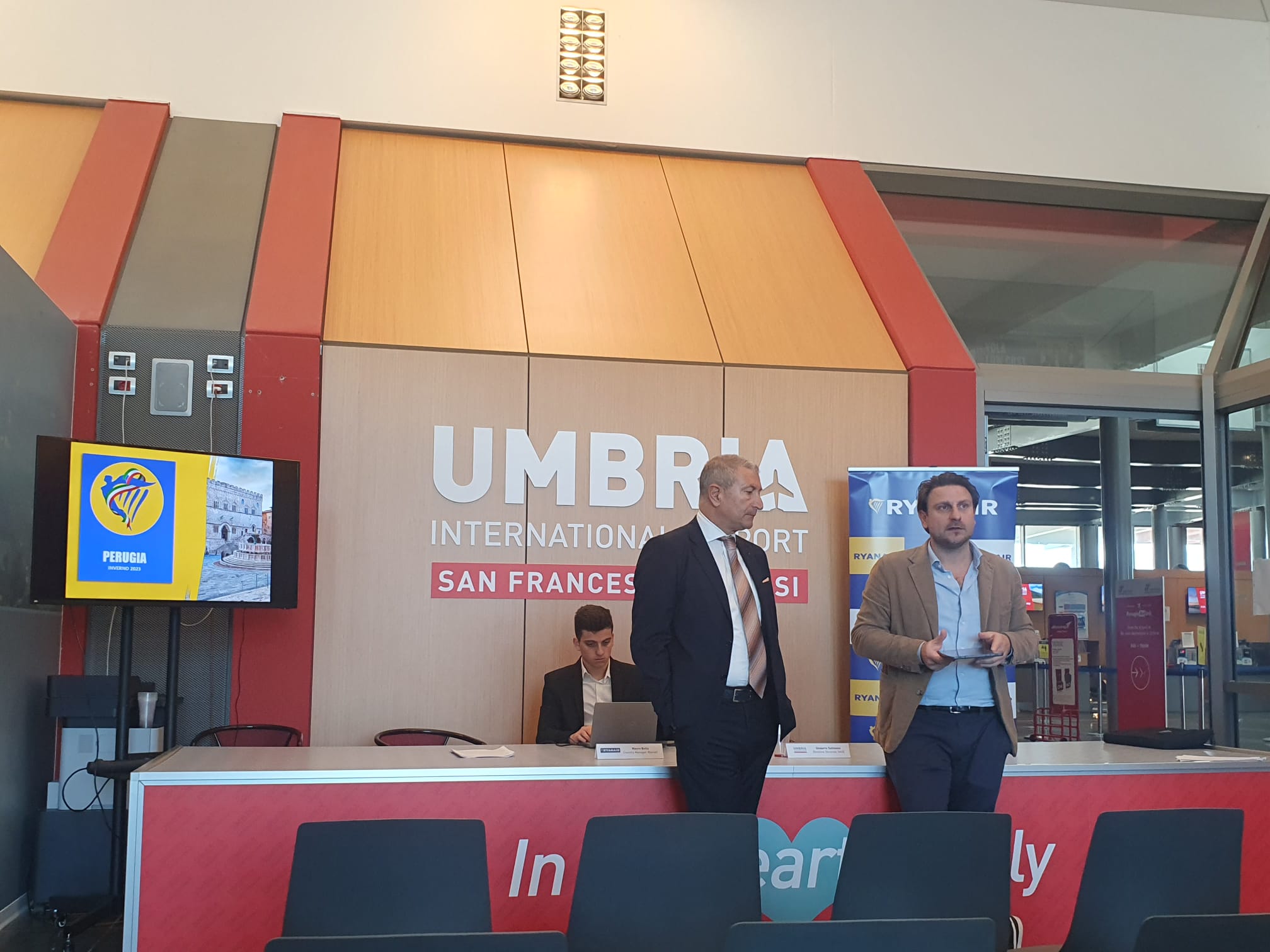 Aeroporto dell'Umbria, con Ryanair si vola anche d'inverno: Cagliari diventa rotta annuale (foto+video) 4