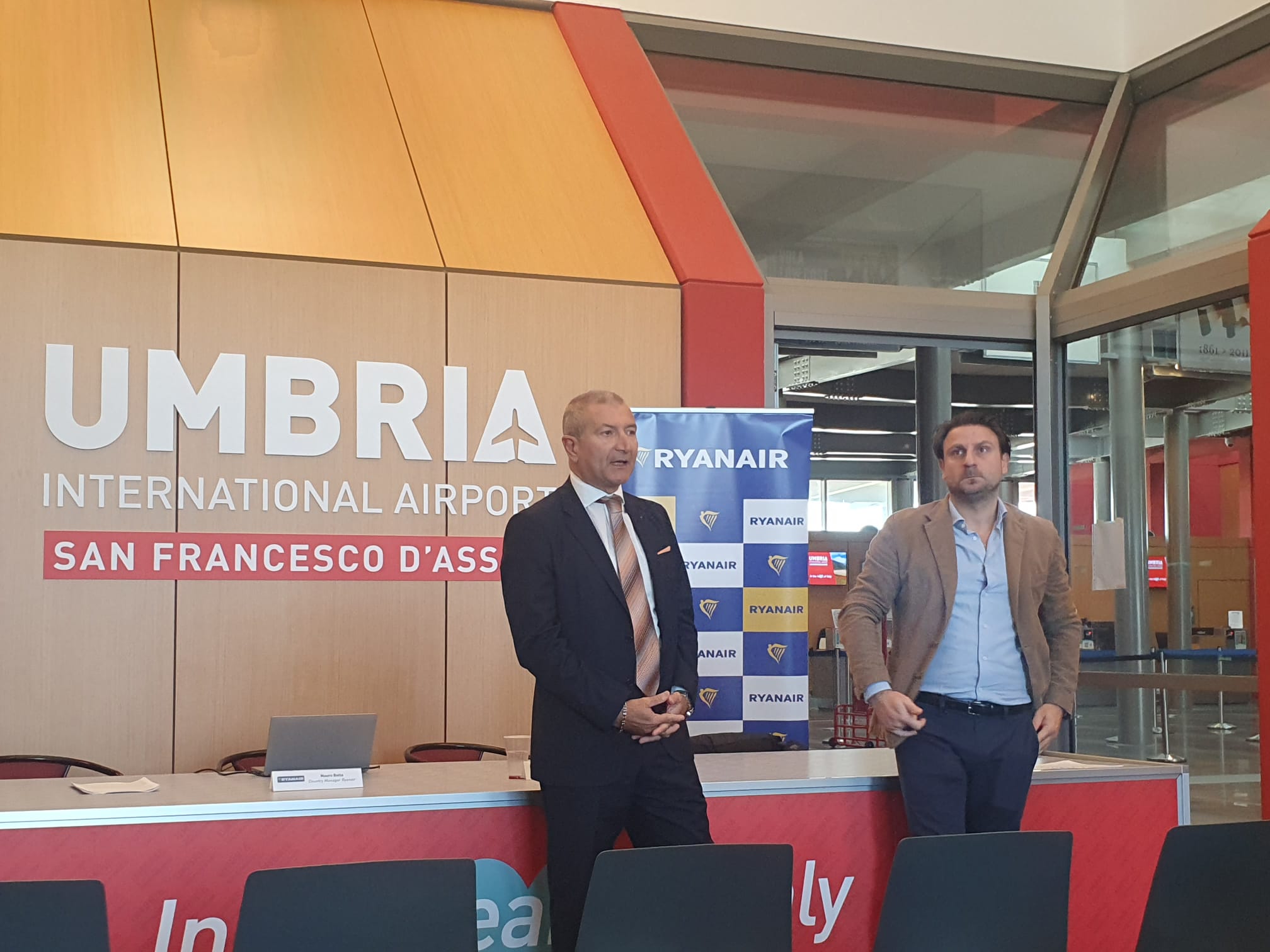 Aeroporto dell'Umbria, con Ryanair si vola anche d'inverno: Cagliari diventa rotta annuale (foto+video) 6