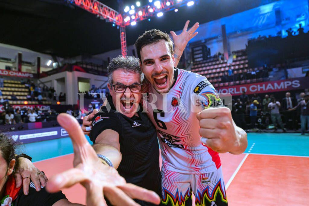 Sir Volley Perugia sul tetto del mondo: in India è grande festa (foto) 8