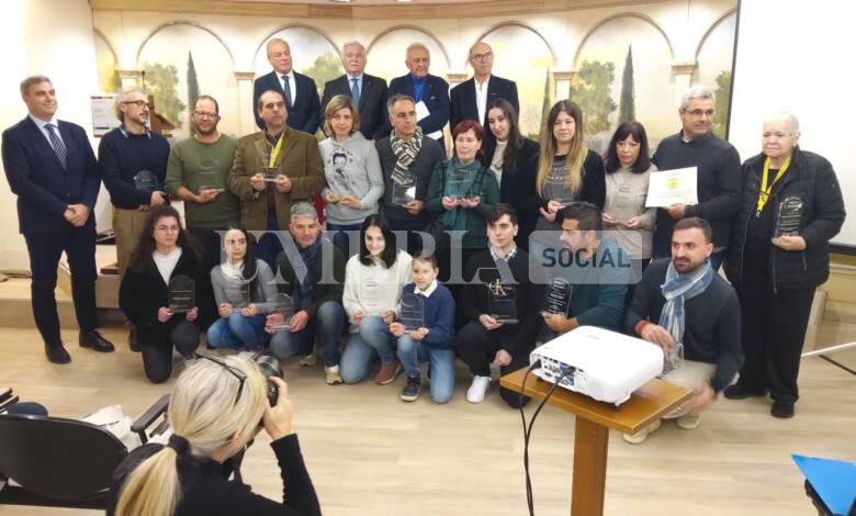 L'Umbria dei formaggi 2023: ecco i migliori prodotti della regione 1 FOTO 2 Gruppo dei premiati con gli organizzatori