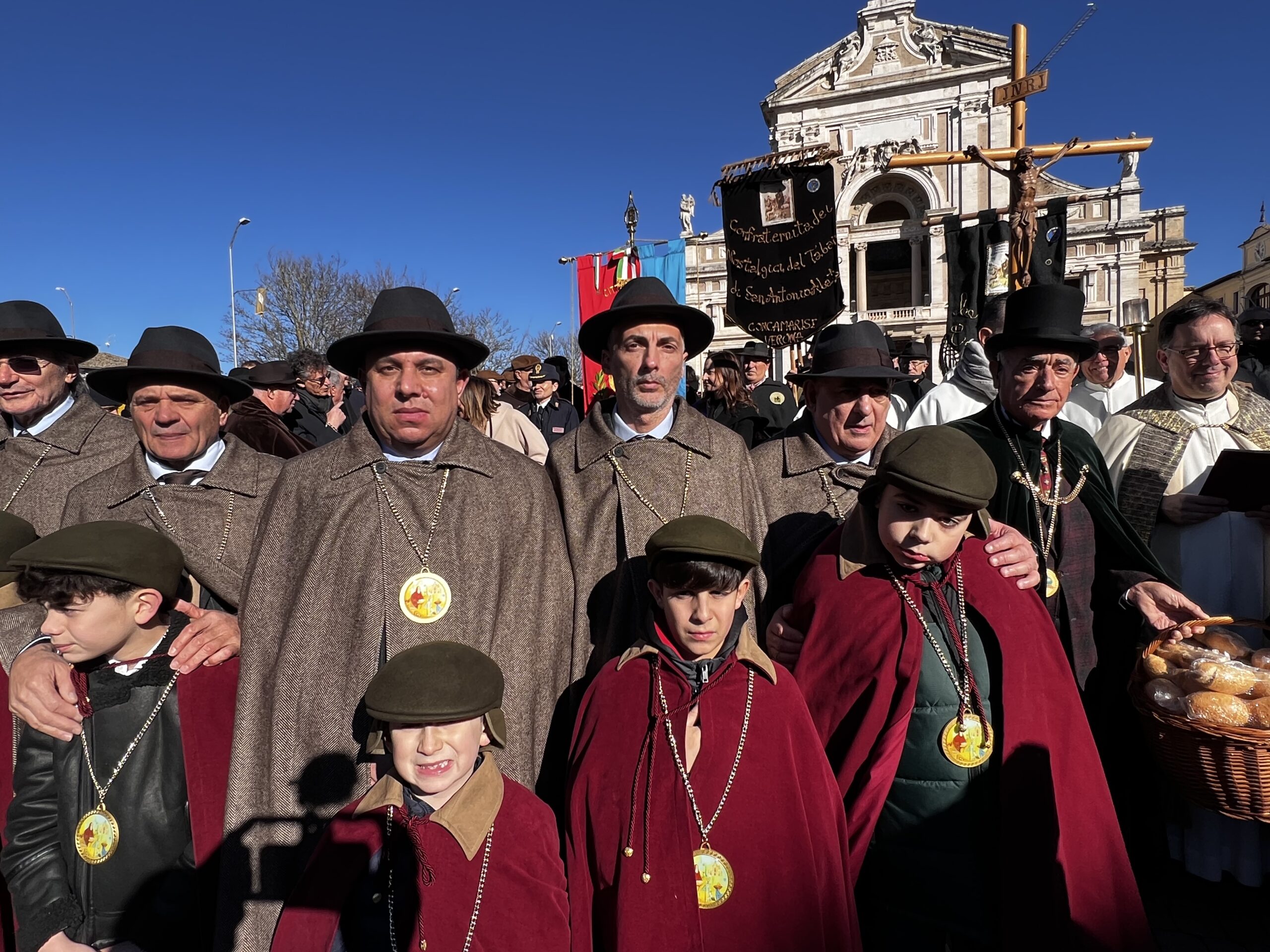 Successo a Santa Maria degli Angeli per il Piatto di Sant’Antonio Abate (foto e video) 24