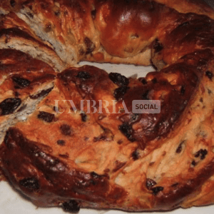 Torcolo di San Costanzo, ricetta e metodo di preparazione del famoso dolce di Perugia 2 Schermata 2024 01 29 alle 17.18.19