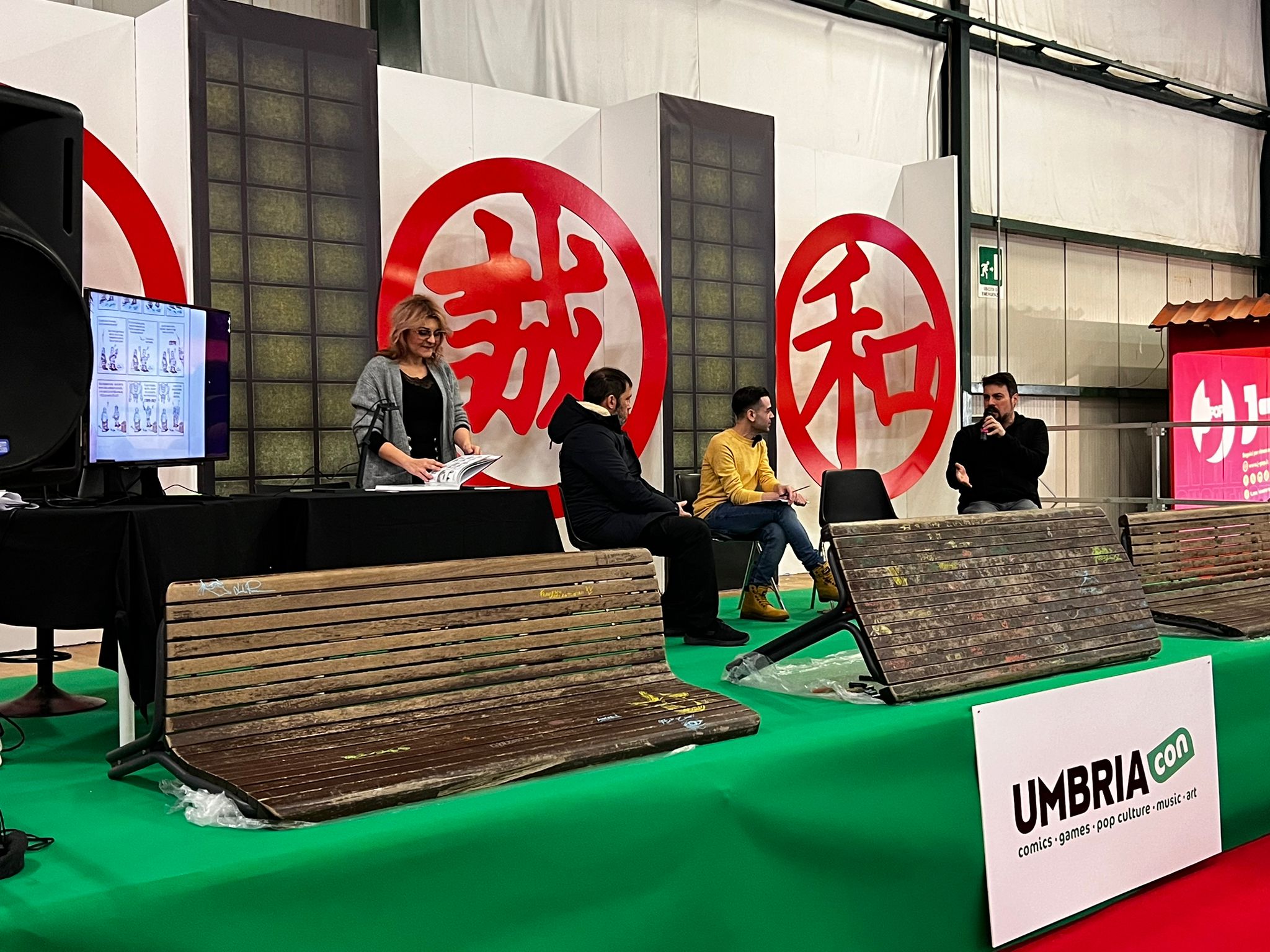 Successo per UmbriaCon, tanti i visitatori al festival dedicato alla cultura nerd (foto) 33 Successo per UmbriaCon, tanti i visitatori al festival dedicato alla cultura nerd (foto) 32