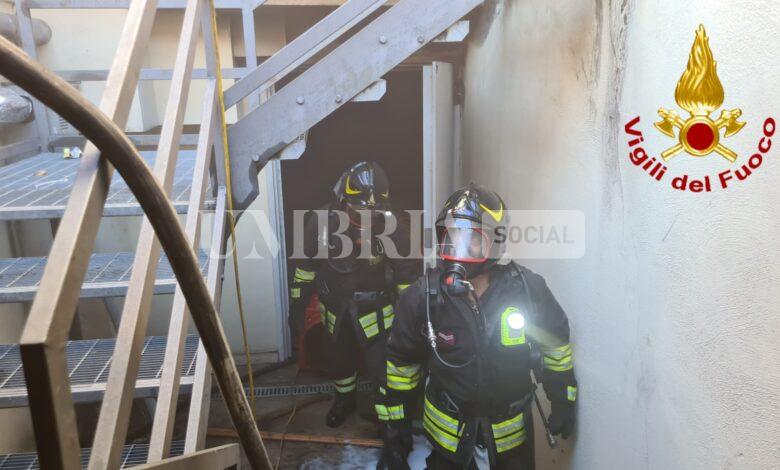 Terni, auto a fuoco nel garage: danni ingenti ma nessun ferito 1 WhatsApp Image 2024 01 25 at 13.41.25 1
