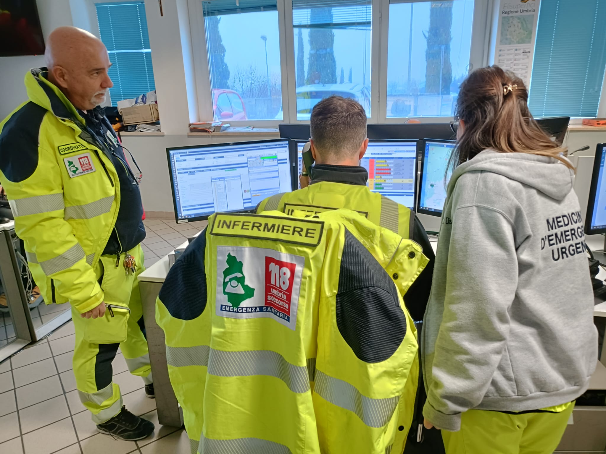 Sanità, una nuova ambulanza e un minivan per il trasporto di organi e sangue (foto) 2