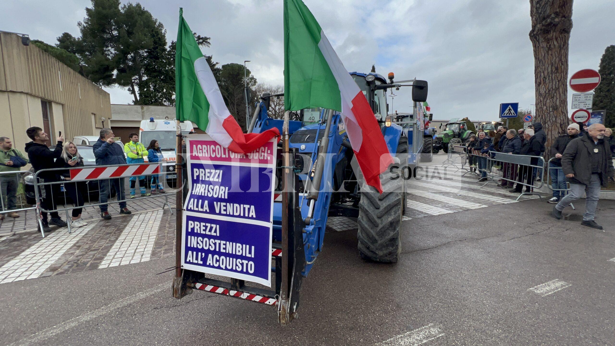 In tanti alla Festa degli Agricoltori fra Assisi e Bastia Umbra per ribadire l’importanza del comparto agricolo (foto+video) 4
