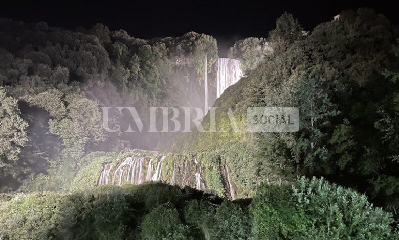 L’Umbria ancora in tv, le bellezze della regione raccontate da Origini 1 Cascata Marmore notturna