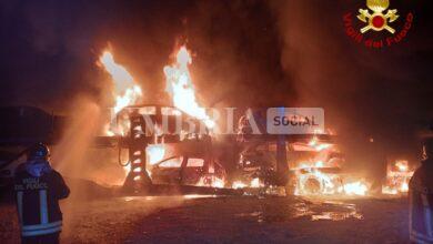 Fabro, a fuoco bisarca: rogo con 7 auto, intossicato e ferito l'autista del mezzo (foto) 15 IMG 20240216 WA0002