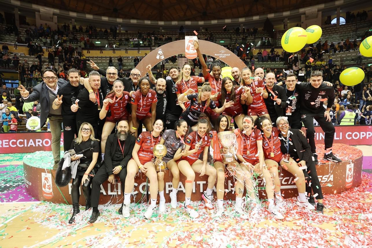 Bartoccini Fortinfissi Perugia nella storia, trionfa ed alza al cielo la Coppa Italia di Serie A2 (foto) 36