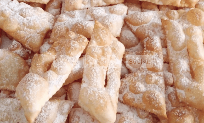 Frappe o chiacchiere: ricetta e metodo di preparazione del dolce di Carnevale 1 Schermata 2024 02 08 alle 11.10.28