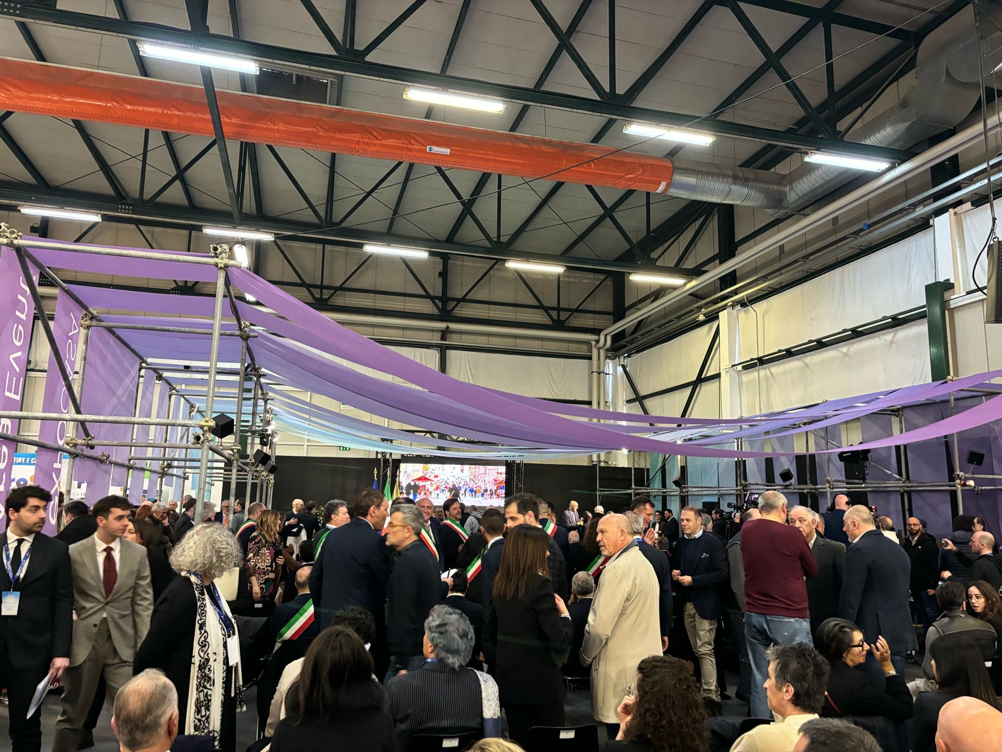 Premier Meloni a Bastia: “Voi umbri siete persone operose che devono dimostrare il proprio valore” (foto+video) 62