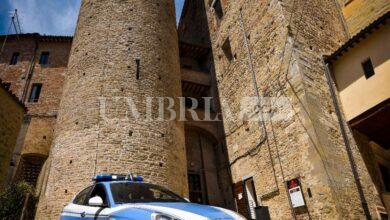 Ai domiciliari maltratta il padre 86enne e poi scappa: arrestato 56enne 16 CittadiCastello 22