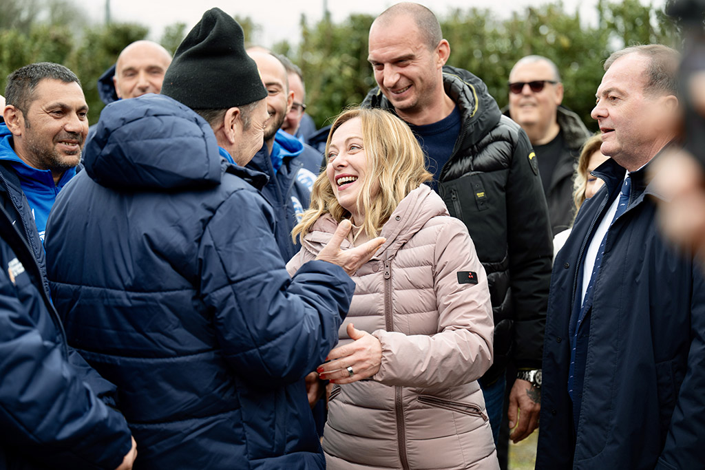 Premier Giorgia Meloni visita a sorpresa la Comunità Incontro (foto) 24