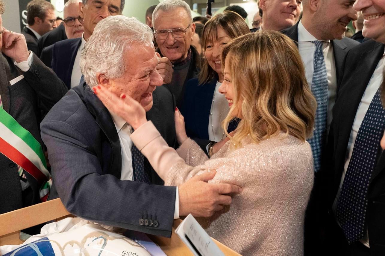 Premier Meloni a Bastia: “Voi umbri siete persone operose che devono dimostrare il proprio valore” (foto+video) 20