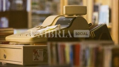 Furto con destrezza al ristorante, dalla cassa spariscono 120 euro: denunciato 30enne 5 radek homola nPQHFyVfkXY unsplash scaled e1709903766752
