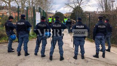 Scontri durante la partita tra Perugia e Pineto, DASPO per 18 tifosi 28 Curi 15 1