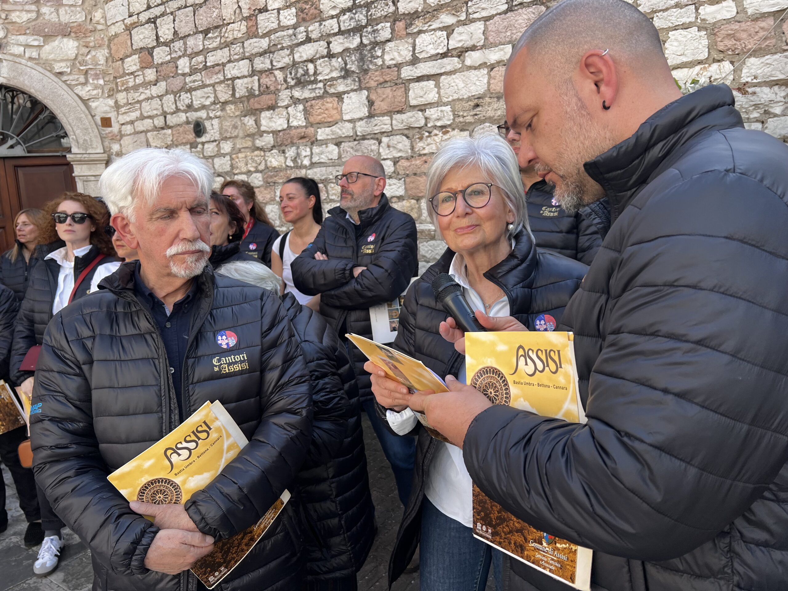 Calendimaggio di Assisi, svelati i nomi delle regine della festa: ecco le Madonne Primavera di Magnifica Parte de Sotto e di Nobilissima Parte de Sopra (foto) 63 Calendimaggio di Assisi, svelati i nomi delle regine della festa: ecco le Madonne Primavera di Magnifica Parte de Sotto e di Nobilissima Parte de Sopra (foto) 62