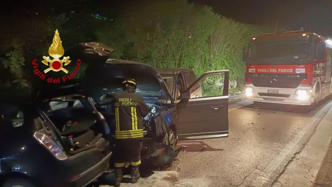 Ancora incidenti sulle strade dell’Umbria: frontale a Taverne di Corciano, brutto scontro a Casalacastalda (foto) 8