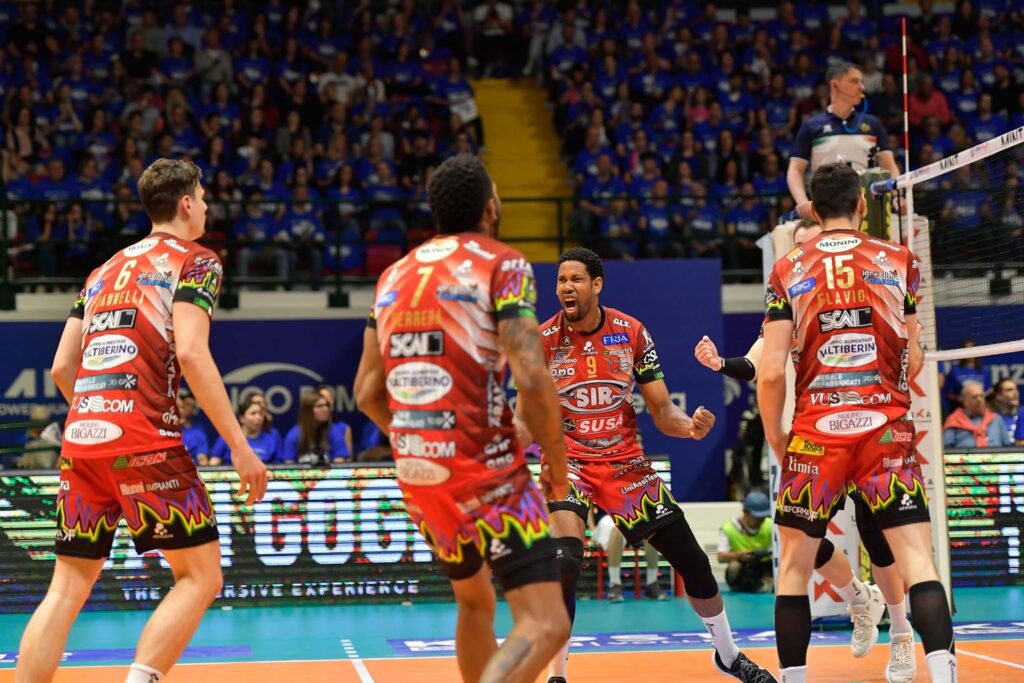 Lo scudetto torna a Perugia: la Sir Volley è campione d’Italia (foto) 33 Lo scudetto torna a Perugia: la Sir Volley è campione d’Italia (foto) 32