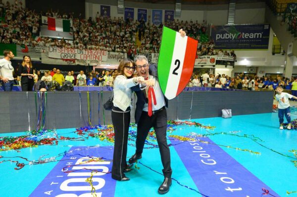 Lo scudetto torna a Perugia: la Sir Volley è campione d’Italia (foto) 39 Lo scudetto torna a Perugia: la Sir Volley è campione d’Italia (foto) 38