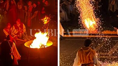 Calendimaggio di Assisi, fascino e spettacolo nei cortei della sera: LE FOTO 9 IMG 1954