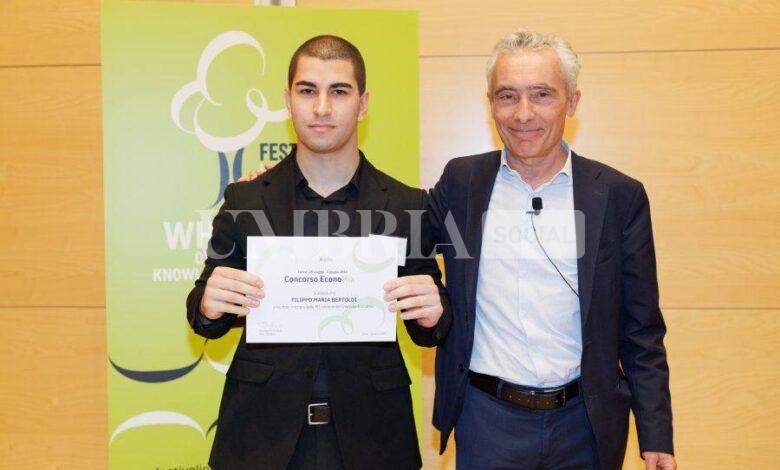 Concorso nazionale EconoMia, anche l'umbro Filippo Maria Bertoldi tra i vincitori 2 Concorso nazionale EconoMia, anche l'umbro Filippo Maria Bertoldi tra i vincitori 1