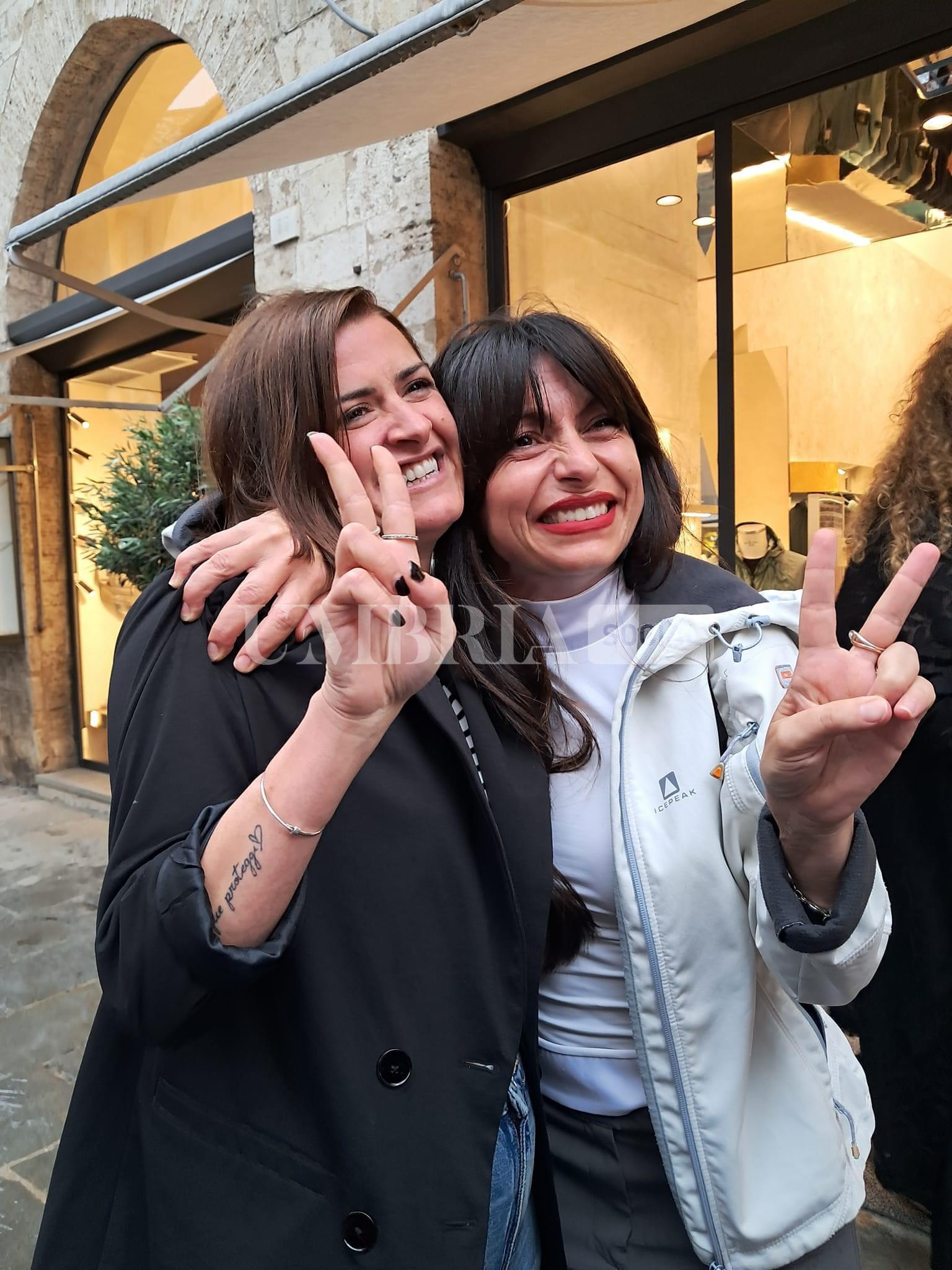 Amministrative, centrodestra con le “ossa rotte” a Perugia e Bastia. Per la Regione cresce la quota Proietti 4 Amministrative, centrodestra con le “ossa rotte” a Perugia e Bastia. Per la Regione cresce la quota Proietti 3