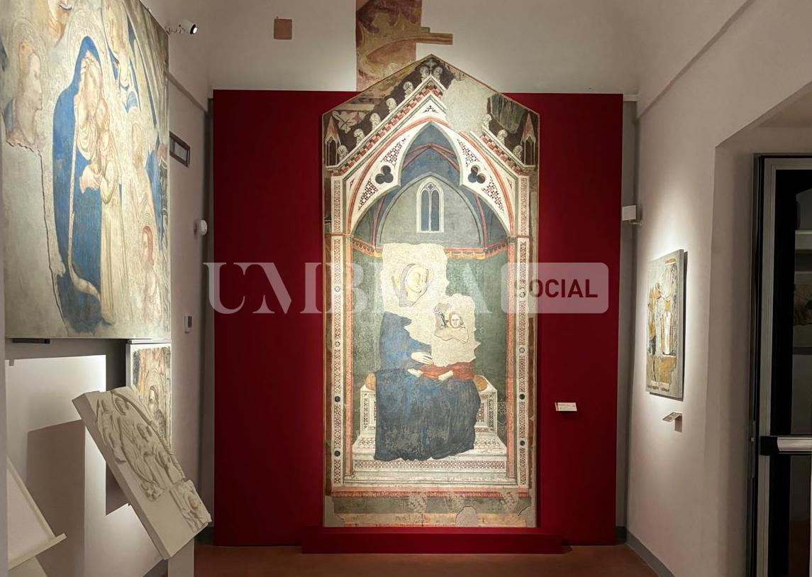 La Maestà di Giotto ritrova la sua luce grazie ad Elettrica Valeri (foto) 11