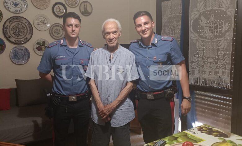 Chiama i Carabinieri per il troppo caldo, soccorso 94enne 2 Chiama i Carabinieri per il troppo caldo, soccorso 94enne 1