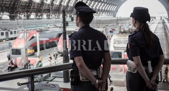 Fugge a 13 anni da Terni, la giovane Dayana ritrovata a Roma Termini 2 Fugge a 13 anni da Terni, la giovane Dayana ritrovata a Roma Termini 1