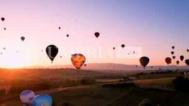 Le mongolfiere tornano a colorare i cieli dell'Umbria, ecco l’Italian International Balloon Grand Prix 15