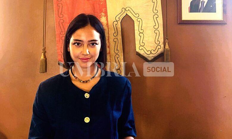 A soli 20 anni presiede il Consiglio comunale di Spello 2 A soli 20 anni presiede il Consiglio comunale di Spello 1