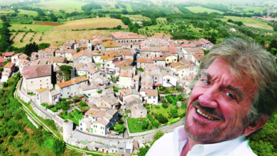 Porchiano del Monte dedica una via a Gigi Proietti: due giorni di festa in onore dell'attore e comico 17 Porchiano del Monte dedica una via a Gigi Proietti: due giorni di festa in onore dell'attore e comico 16
