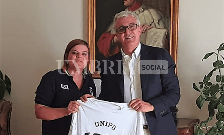 Parigi 2024, anche l'Università di Perugia ai Giochi Olimpici con il medico sportivo Carmela Ignozza 2 Parigi 2024, anche l'Università di Perugia ai Giochi Olimpici con il medico sportivo Carmela Ignozza 1