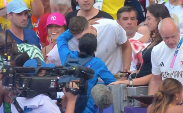 Basket umbro e amore "olimpico", Vittorio Bartoli e Alessandro Cappelletti a Parigi al seguito delle fidanzate Iapichino e Sylla (foto) 2 Basket umbro e amore "olimpico", Vittorio Bartoli e Alessandro Cappelletti a Parigi al seguito delle fidanzate Iapichino e Sylla (foto) 1