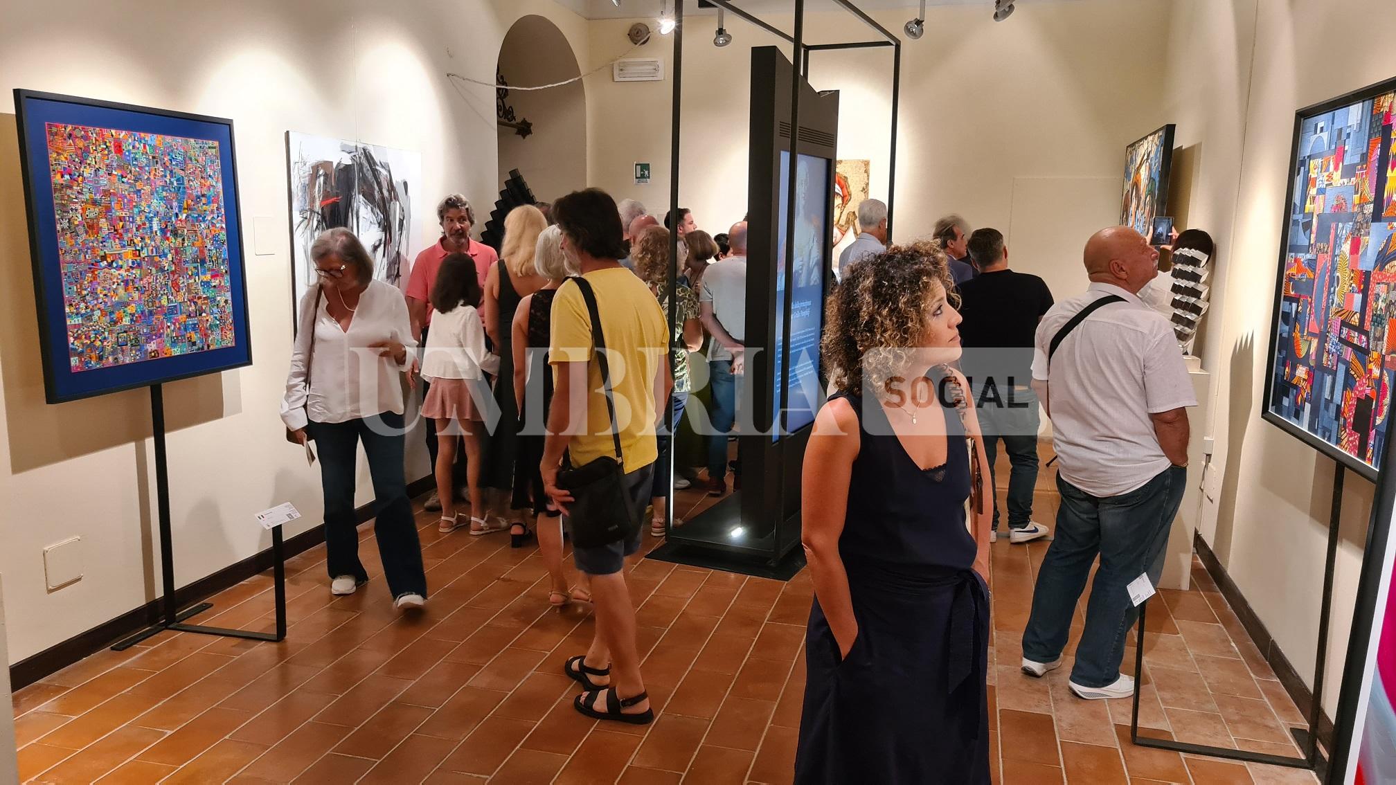 Stati d'Arte, a Villa Fidelia la "mostra del dialogo e dell’incontro" con opere di 70 artisti 5