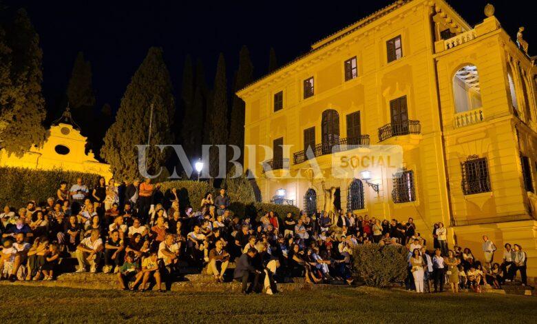 Stati d'Arte, a Villa Fidelia la "mostra del dialogo e dell’incontro" con opere di 70 artisti 2 Stati d'Arte, a Villa Fidelia la "mostra del dialogo e dell’incontro" con opere di 70 artisti 1