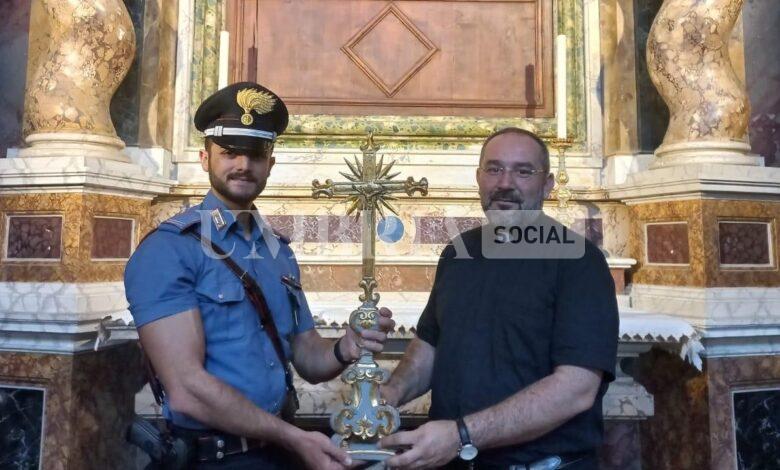 Ritrovato il crocifisso rubato dal Duomo di Città della Pieve 1 Città della Pieve