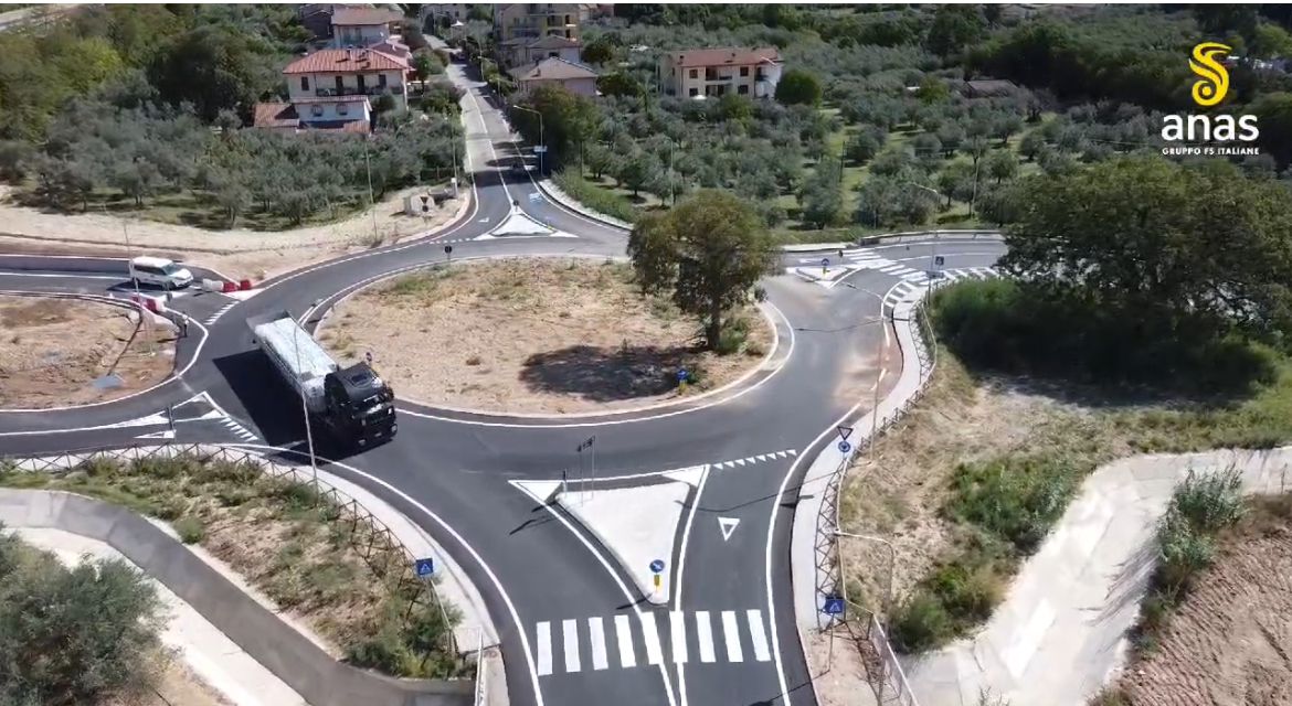 Terni, completata la realizzazione dello svincolo di San Carlo: investiti 5,8 milioni di euro (foto) 9