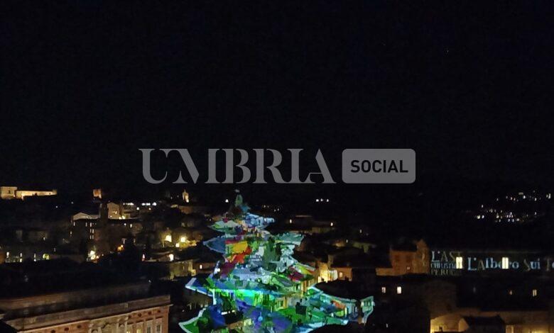Perugia, "salvi" Eurochocolate e il Natale: la giunta trova la quadra 2 Perugia, "salvi" Eurochocolate e il Natale: la giunta trova la quadra 1