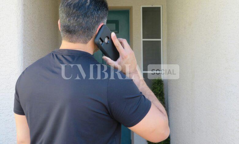 Usl Umbria 1, la segnalazione: "Attenti alle truffe e non chiamate il numero 8938931015" 2 Usl Umbria 1, la segnalazione: "Attenti alle truffe e non chiamate il numero 8938931015" 1