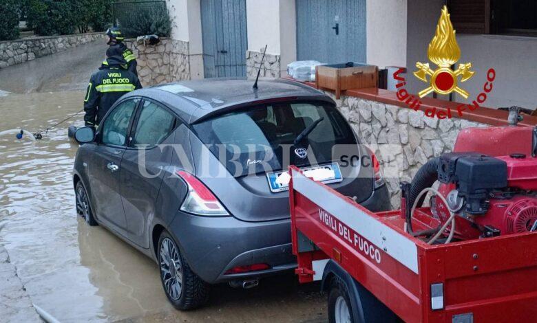 Maltempo in Umbria, interventi dei Vigili del Fuoco a Perugia e Terni 2 Maltempo in Umbria, interventi dei Vigili del Fuoco a Perugia e Terni 1