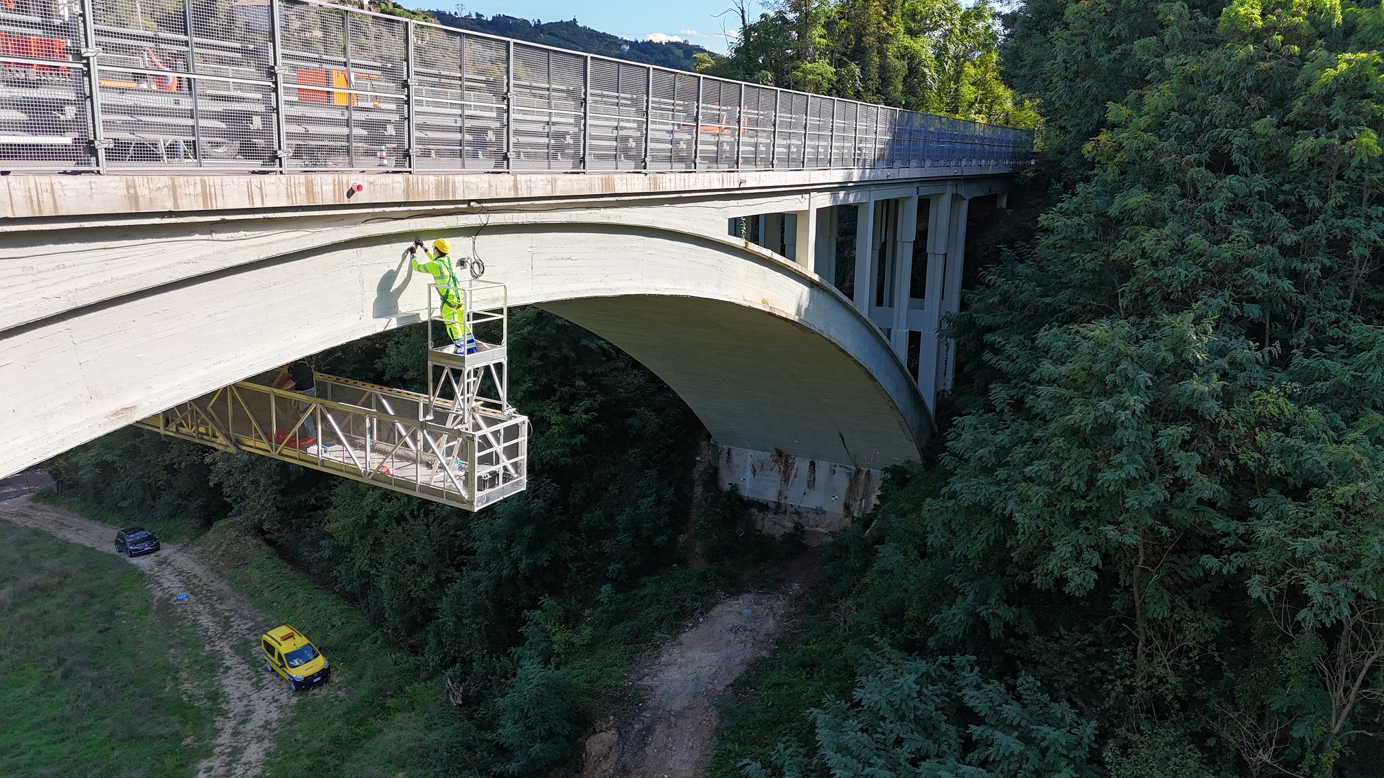 Umbria, Anas: controlli su un viadotto dello spoletino 11
