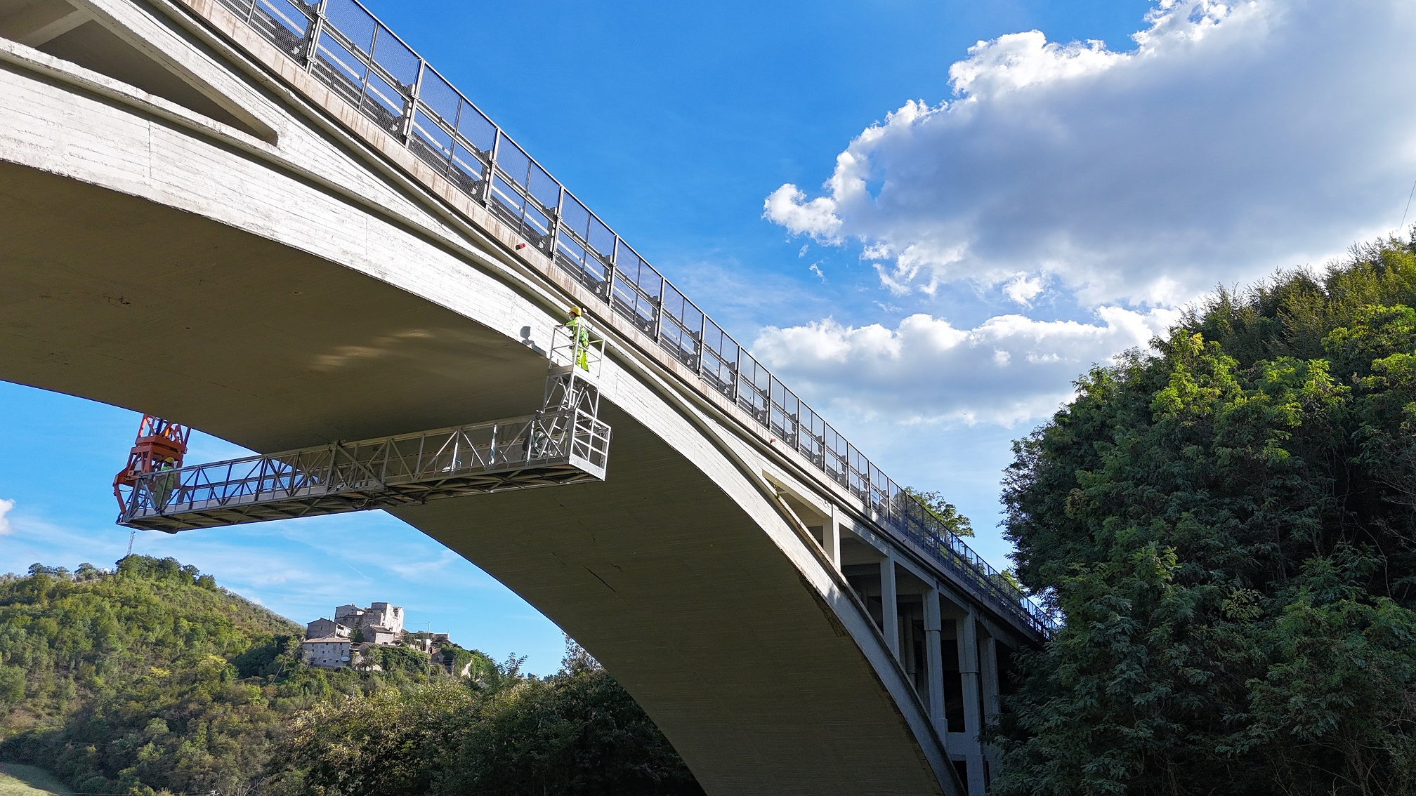 Umbria, Anas: controlli su un viadotto dello spoletino 9