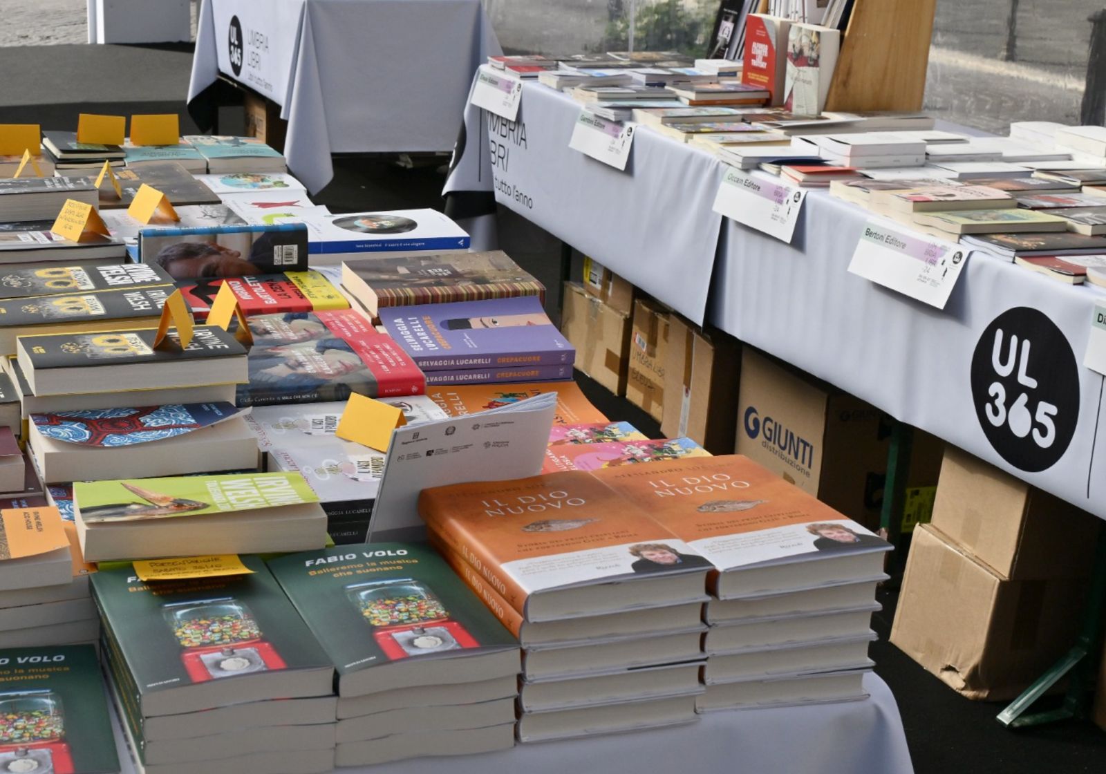 UmbriaLibri, gran finale con Irvine Welsh e Selvaggia Lucarelli: “Bilancio super, pronti a crescere ancora” (foto) 15