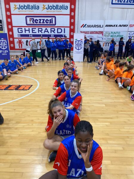Umbria Academy Cup, il basket giovanile femminile protagonista a Città di Castello (foto) 72 Umbria Academy Cup, il basket giovanile femminile protagonista a Città di Castello (foto) 71