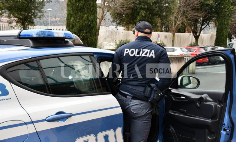 Danneggia 150 lampade al cimitero monumentale per rubare il rame: denunciata 2 Danneggia 150 lampade al cimitero monumentale per rubare il rame: denunciata 1